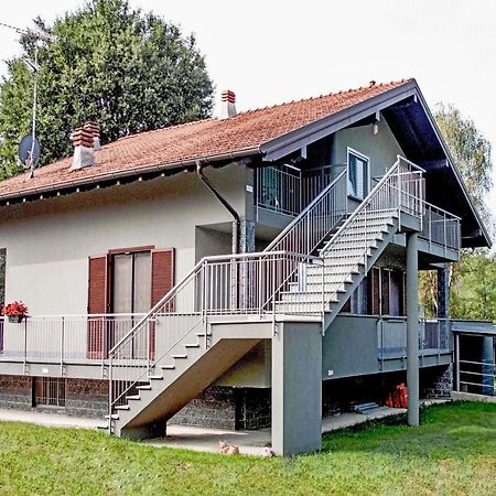 Gattico B&B Il Rovere מראה חיצוני תמונה
